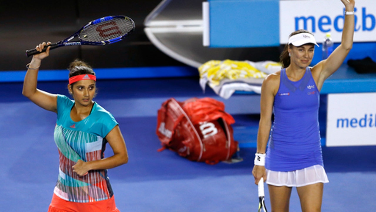 The Latest: Angelique Kerber waits for Steffi Graf's advice